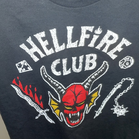 Stranger Things Hellfire Club Tshirt! - Picture 3 of 3